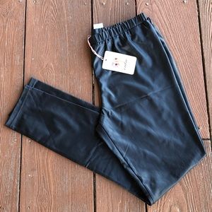 NWT {Entro} faux leather leggings